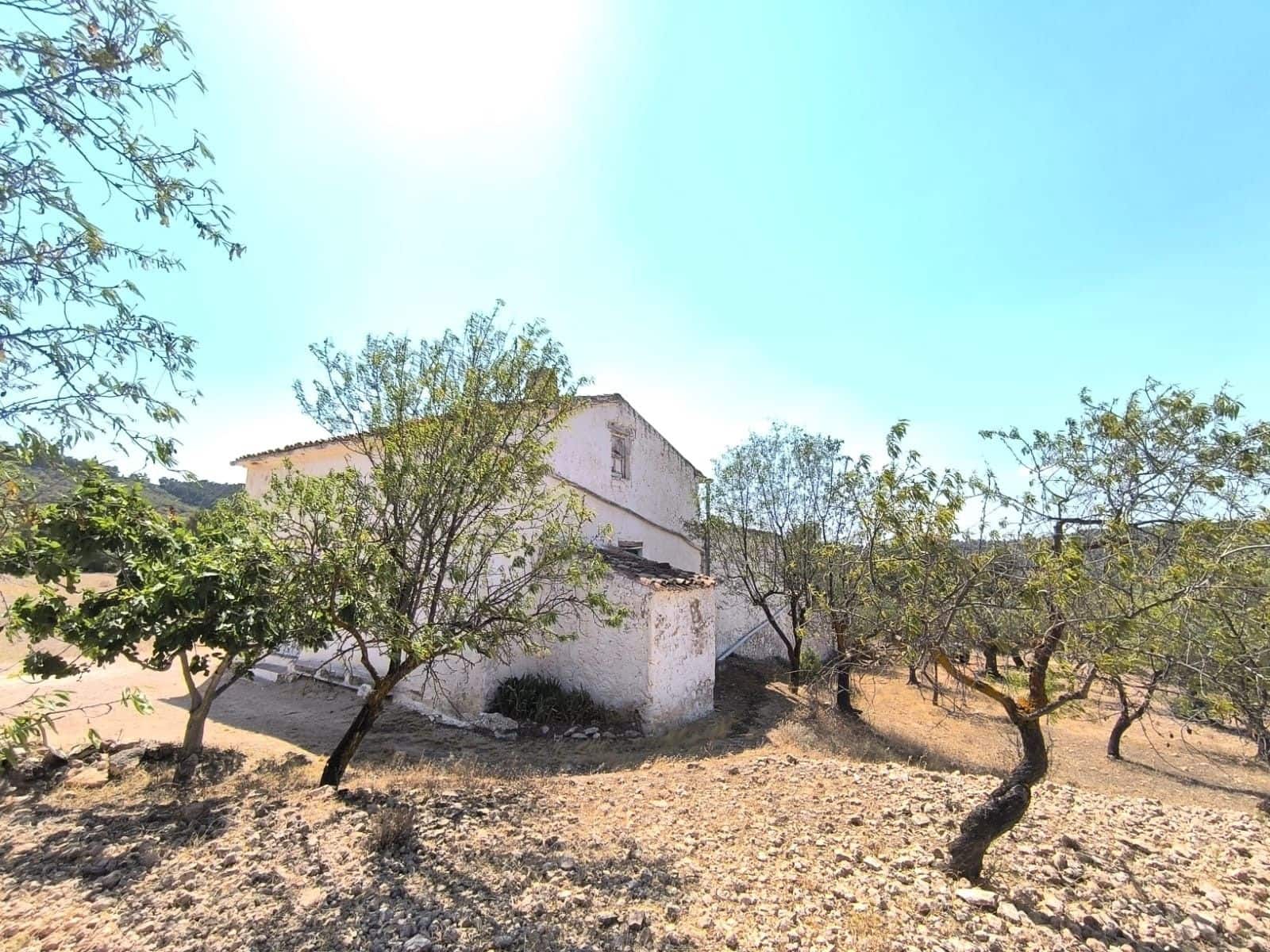 4 bedroom Finca/Country House for sale in Villena with garage - € 110,000 (Ref: 9118410)