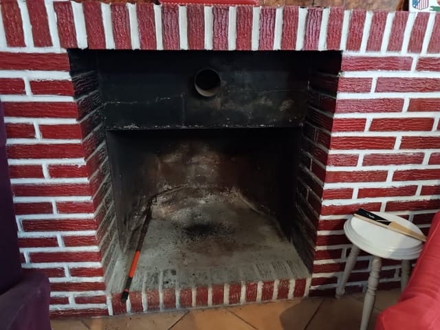 3 chambre Villa/Maison à vendre à Yecla avec piscine garage - 159 000 € (Ref: 9126362)