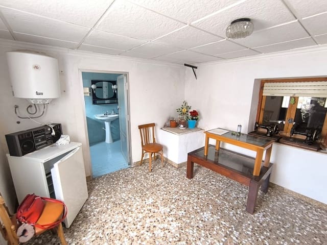 3 bedroom Townhouse for sale in Raspay, Yecla with garage - € 54,900 (Ref: 9131819)