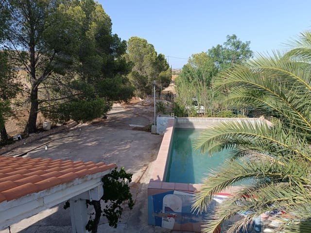 3 chambre Finca/Maison de Campagne à vendre à Yecla avec piscine garage - 195 000 € (Ref: 9144650)