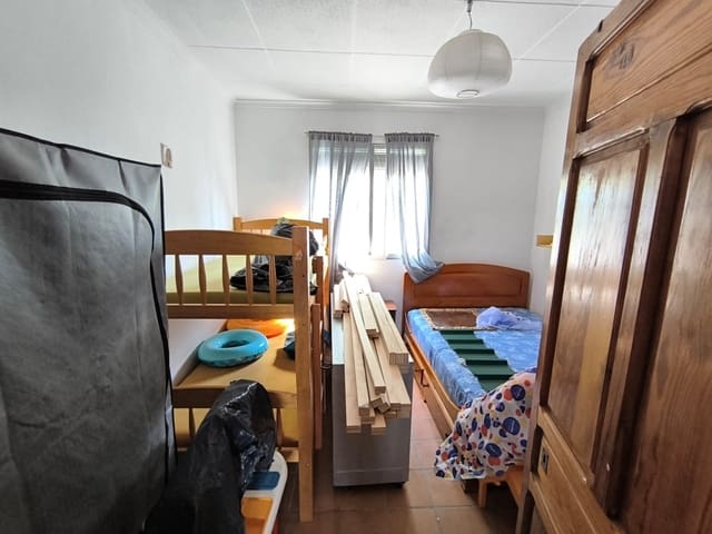 3 slaapkamer Finca/Landhuis te koop in Yecla met zwembad garage - € 195.000 (Ref: 9144650)