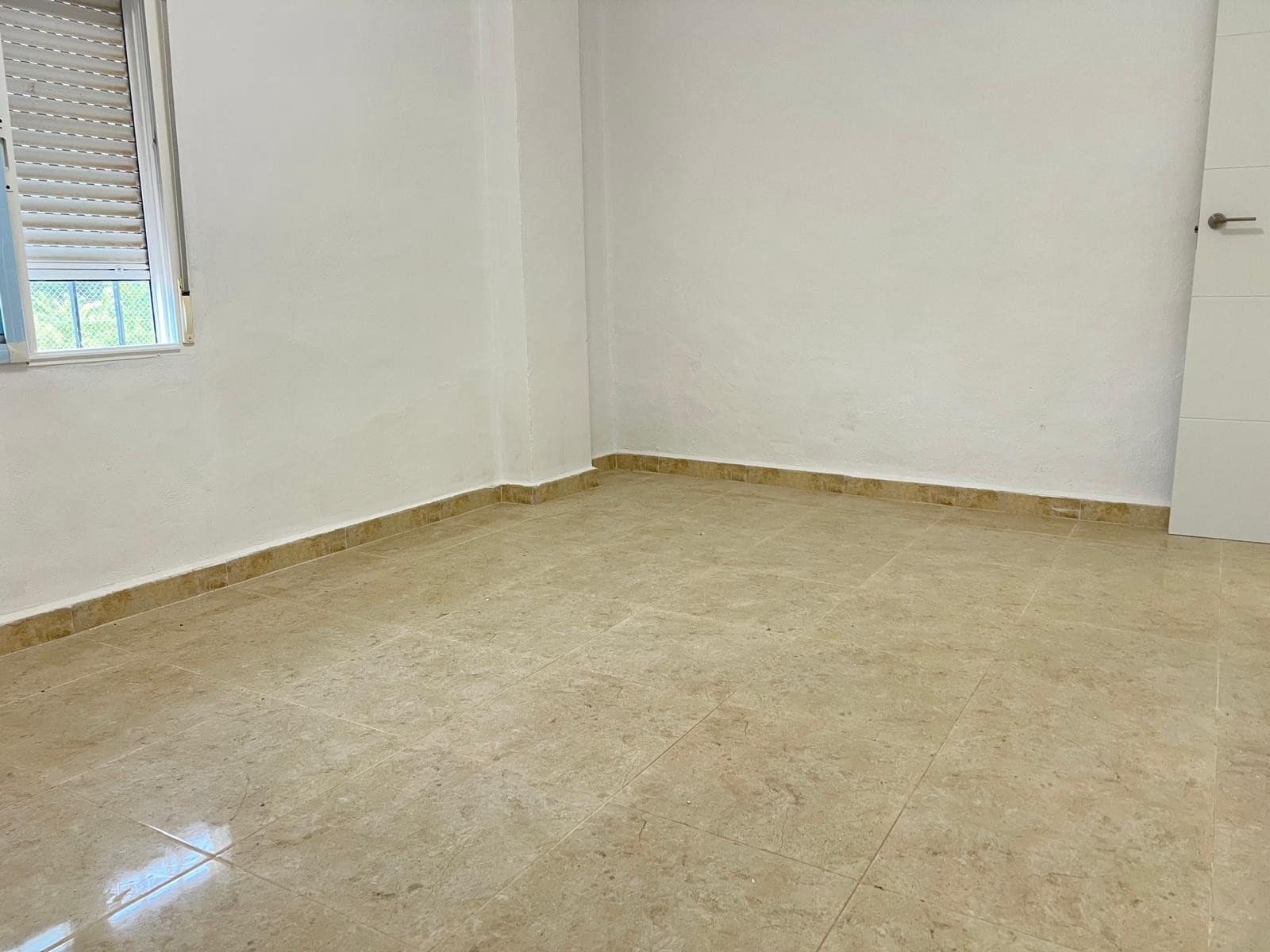 4 soveværelse Villa til salg i L'Alguena / Alguenya - € 235.000 (Ref: 9153017)