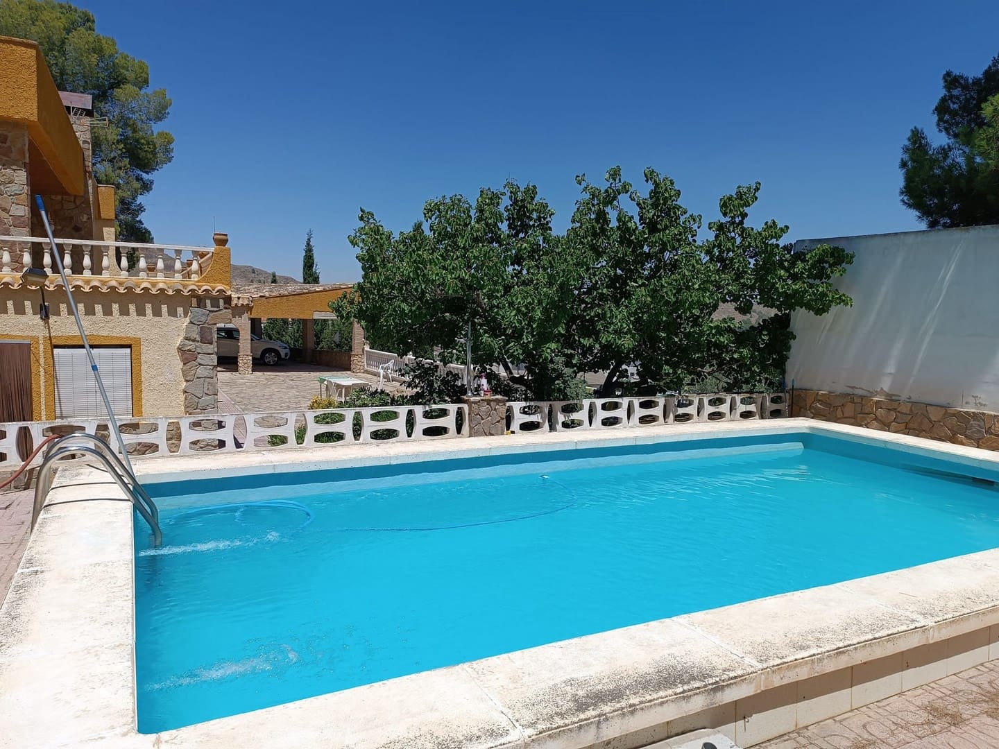 7 soveværelse Villa til salg i Yecla med swimmingpool garage - € 250.000 (Ref: 9161892)