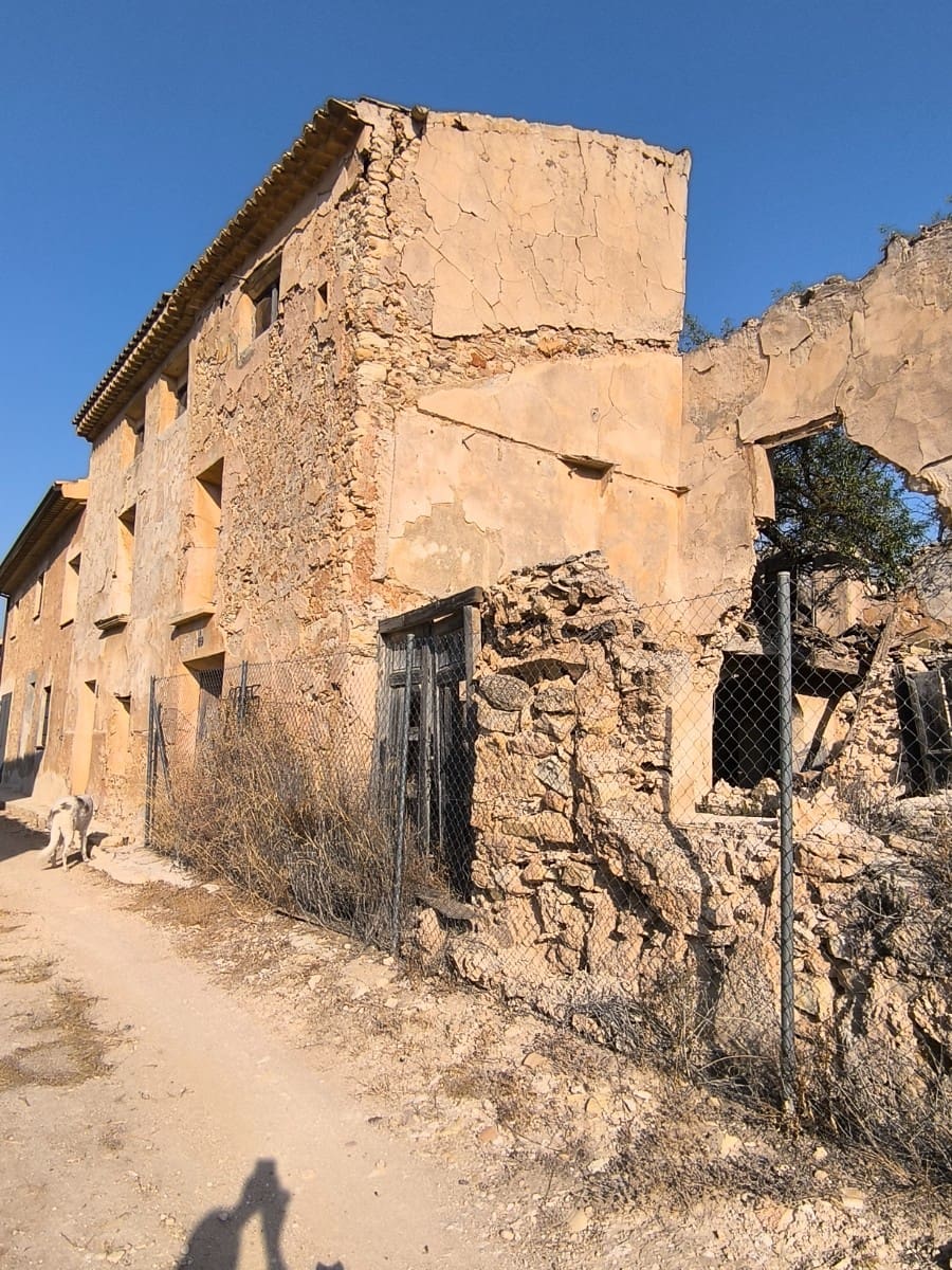 Finca/Country House for sale in Casas del Senor - € 40,000 (Ref: 9175658)