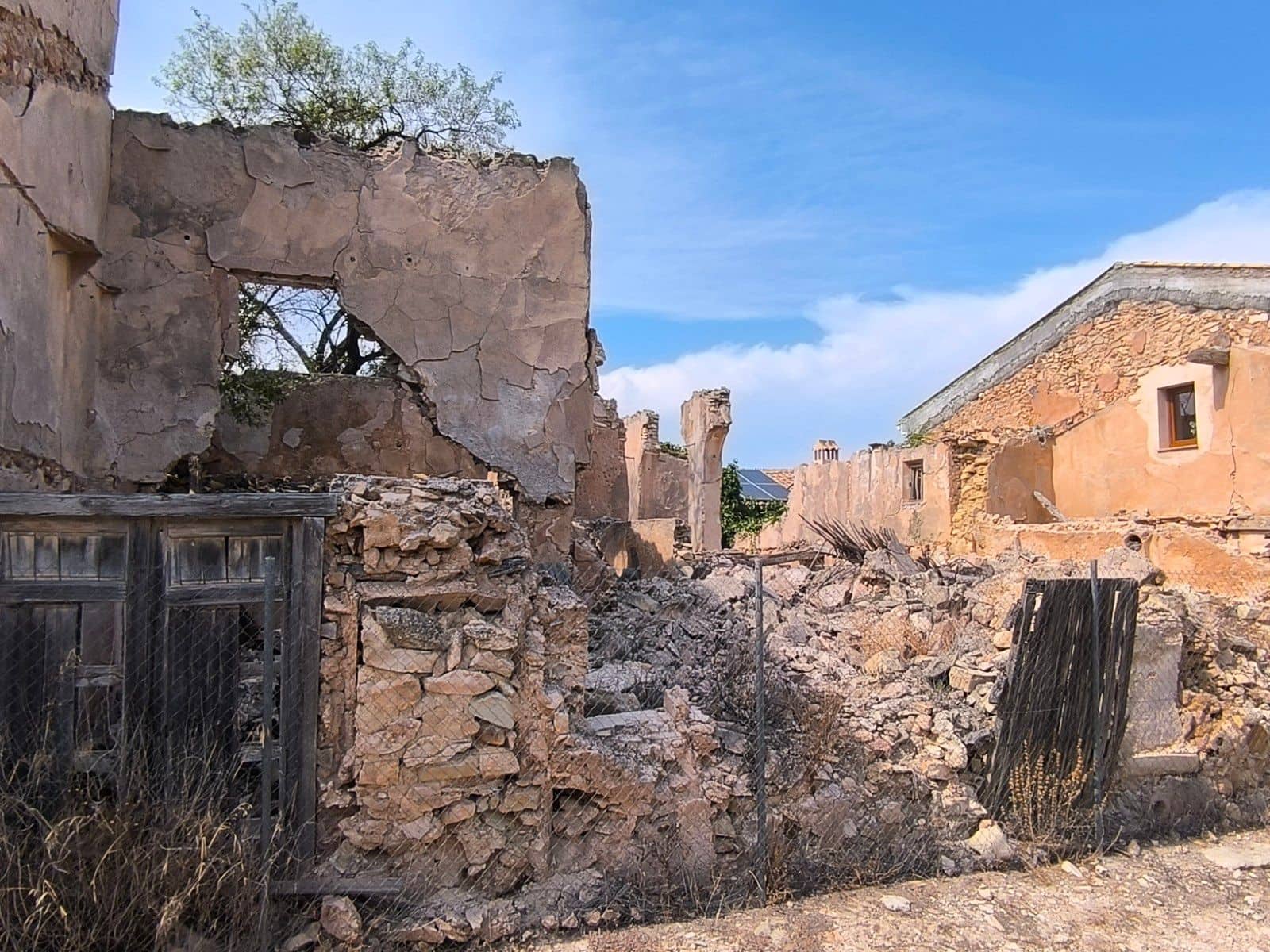 Finca/Country House for sale in Casas del Senor - € 40,000 (Ref: 9175658)