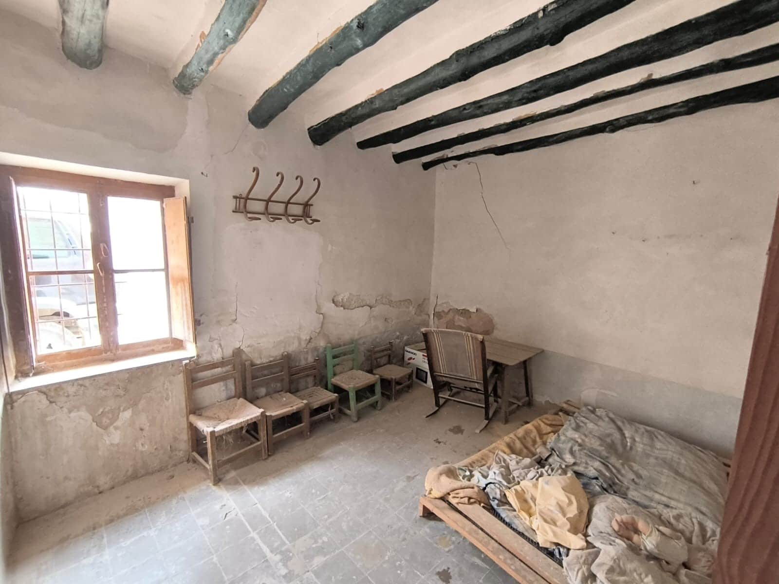 7 soveværelse Finca/Landehus til salg i Jumilla med garage - € 56.990 (Ref: 9177855)
