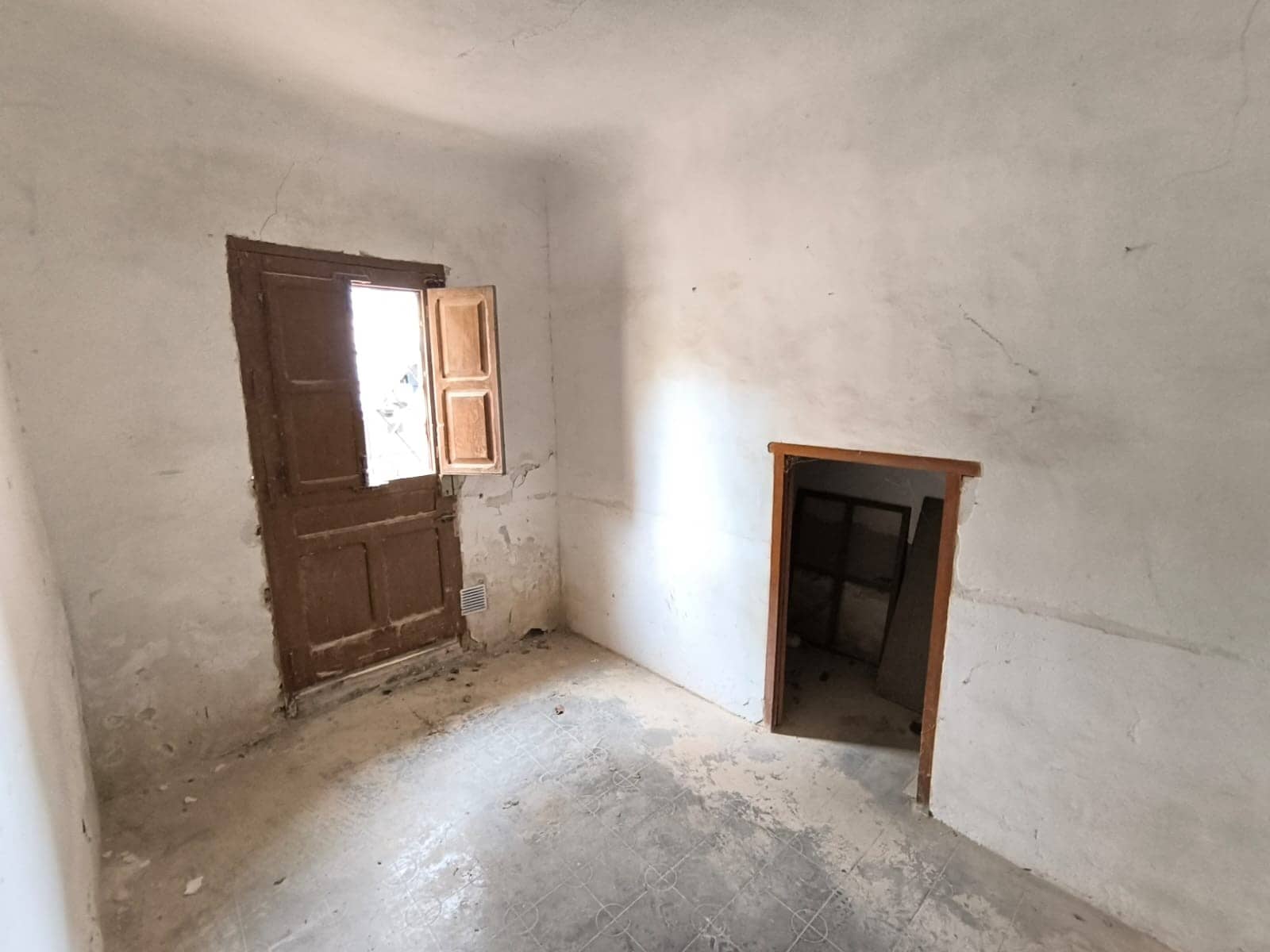 7 soveværelse Finca/Landehus til salg i Jumilla med garage - € 56.990 (Ref: 9177855)