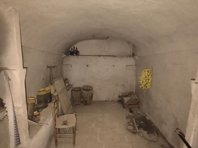 7 soveværelse Finca/Landehus til salg i Jumilla med garage - € 56.990 (Ref: 9177855)