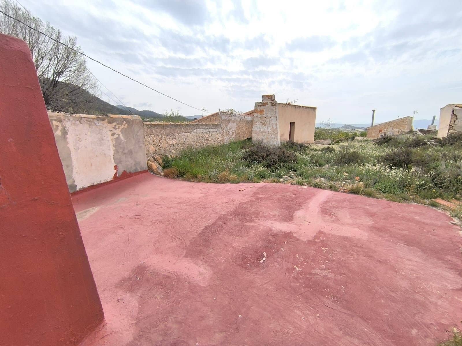 7 bedroom Finca/Country House for sale in Jumilla with garage - € 56,990 (Ref: 9177855)
