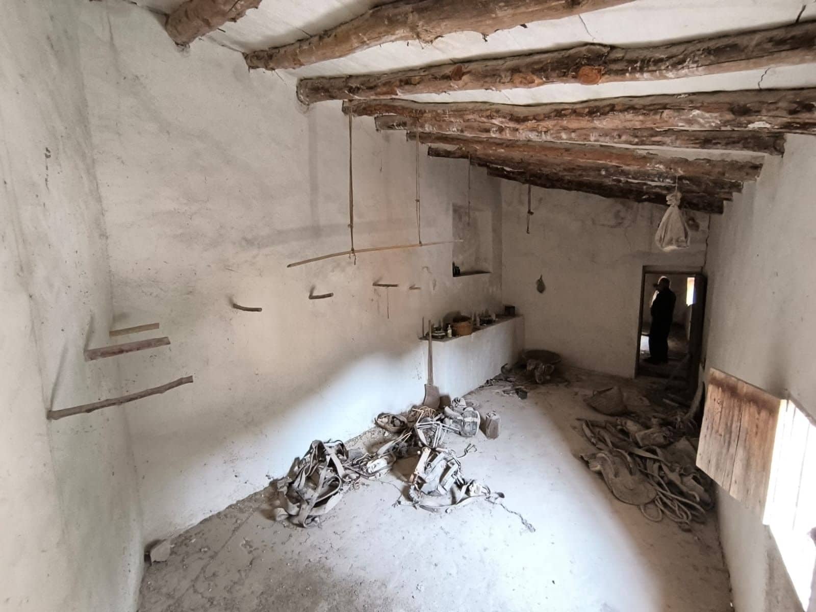 7 bedroom Finca/Country House for sale in Jumilla with garage - € 56,990 (Ref: 9177855)