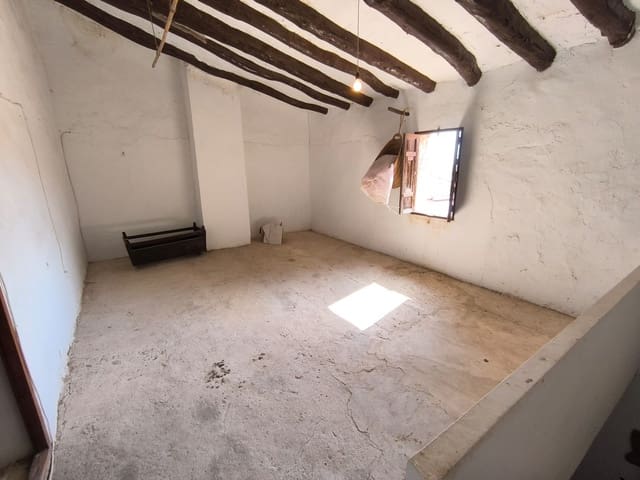 6 chambre Finca/Maison de Campagne à vendre à Jumilla avec garage - 254 900 € (Ref: 9180725)