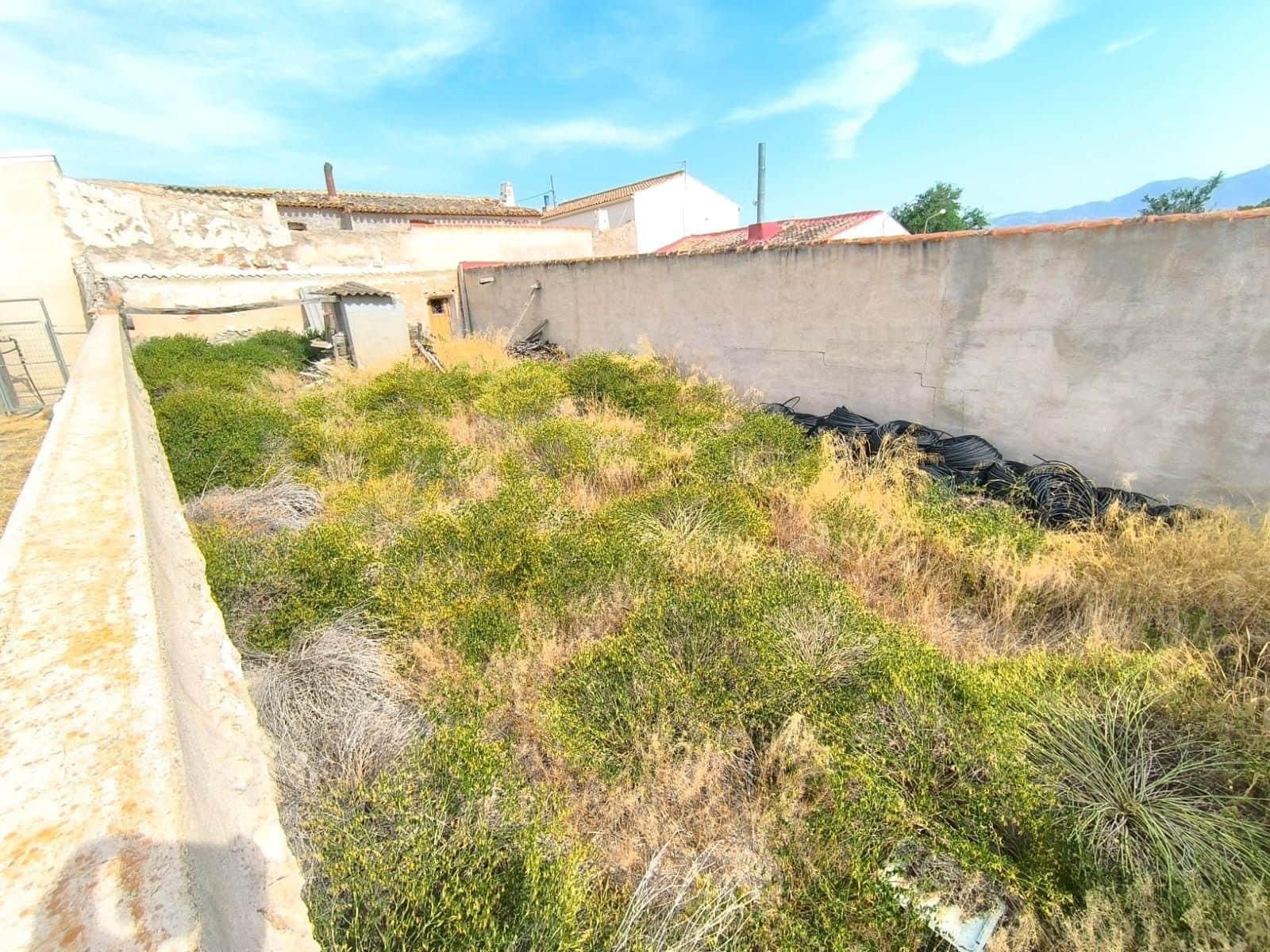 6 bedroom Finca/Country House for sale in Jumilla with garage - € 254,900 (Ref: 9180725)