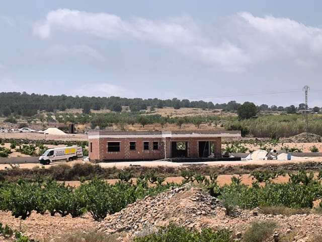 3 soverom Villa til salgs i Pinoso med svømmebasseng - € 349 995 (Ref: 9181277)