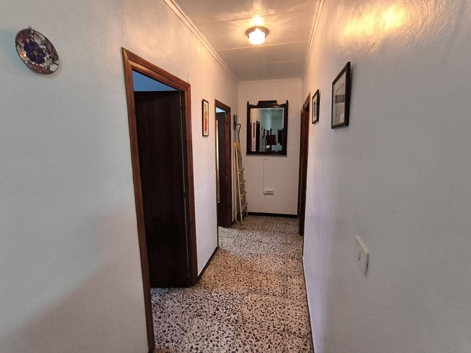 3 soveværelse Villa til salg i Yecla med swimmingpool - € 159.900 (Ref: 9183204)