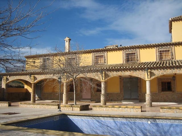 7 soveværelse Finca/Landehus til salg i Lorca med swimmingpool garage - € 585.000 (Ref: 9187600)