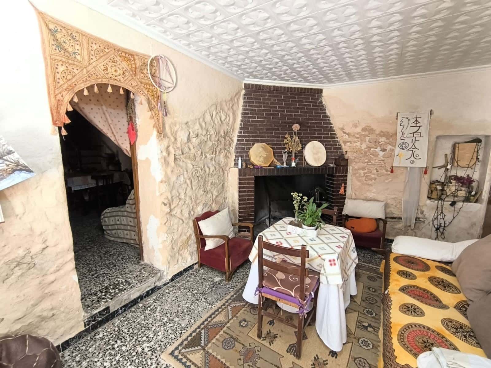 5 slaapkamer Finca/Landhuis te koop in Pinoso met garage - € 129.990 (Ref: 9207341)