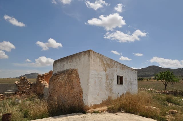 Undeveloped Land for sale in Yecla - € 39,995 (Ref: 9216942)