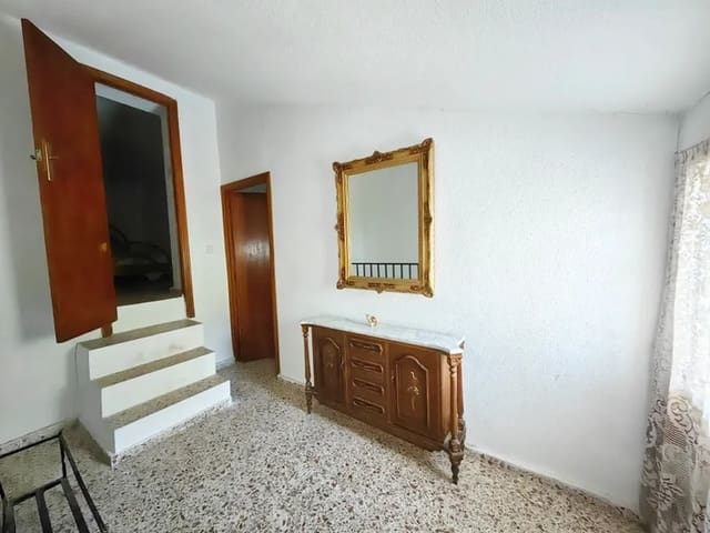 Finca/Casa Rural de 5 habitaciones en Raspay, Yecla en venta con garaje - 133.900 € (Ref: 9227997)