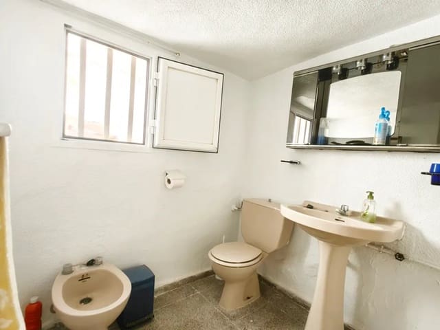 Finca/Casa Rural de 5 habitaciones en Raspay, Yecla en venta con garaje - 133.900 € (Ref: 9227997)