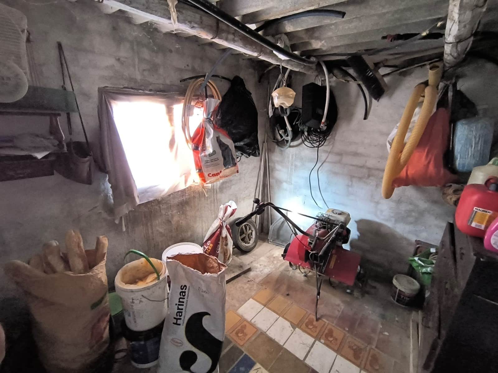 3 chambre Villa/Maison à vendre à Yecla avec piscine garage - 158 000 € (Ref: 9245670)