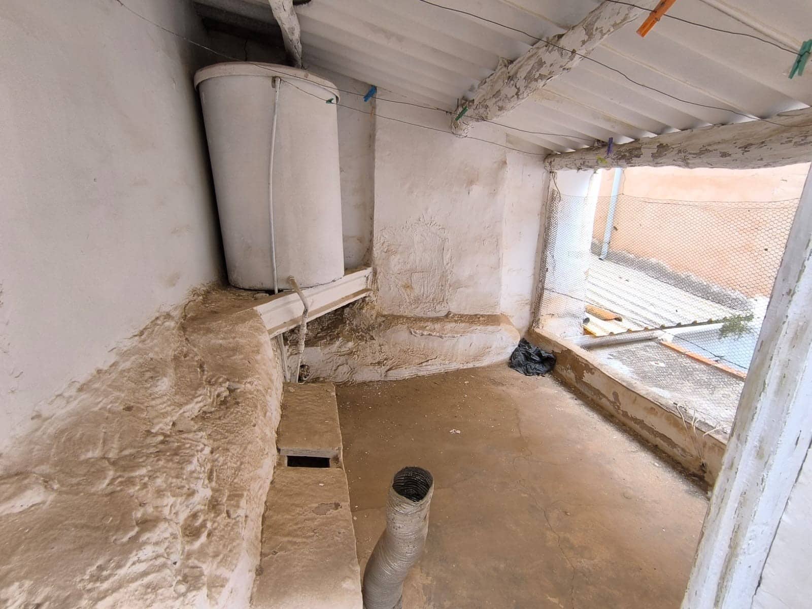 6 soveværelse Byhus til salg i Yecla med garage - € 88.000 (Ref: 9246201)