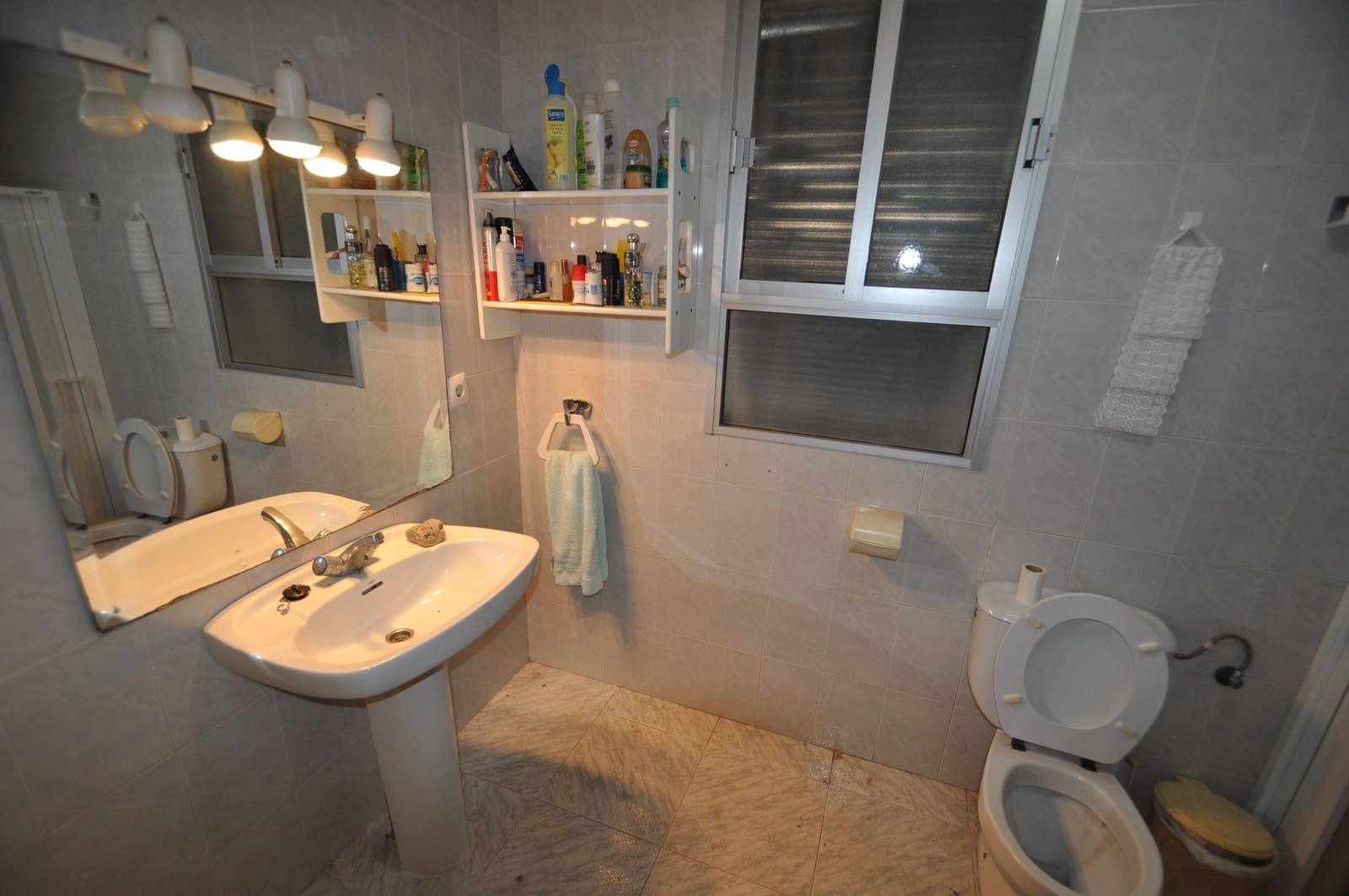 6 soveværelse Byhus til salg i Pinoso - € 80.495 (Ref: 9255787)