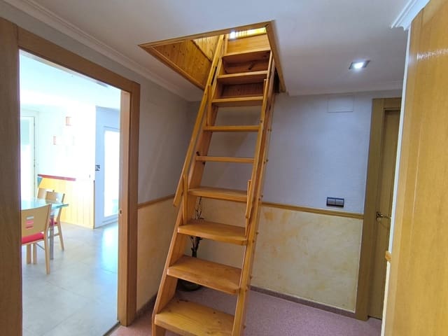 3 chambre Appartement à vendre à Sax avec garage - 139 000 € (Ref: 9255788)