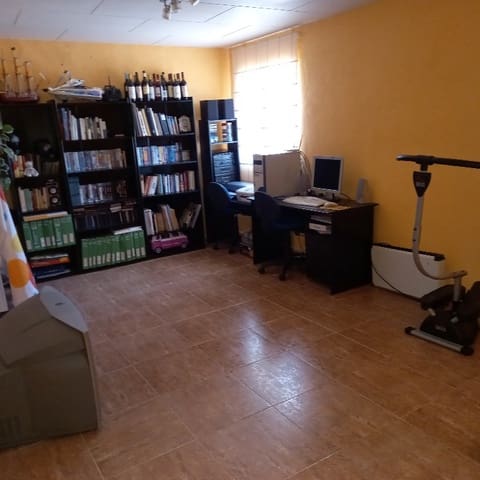 6 chambre Villa/Maison à vendre à Monóvar / Monóver avec piscine garage - 250 000 € (Ref: 9255826)