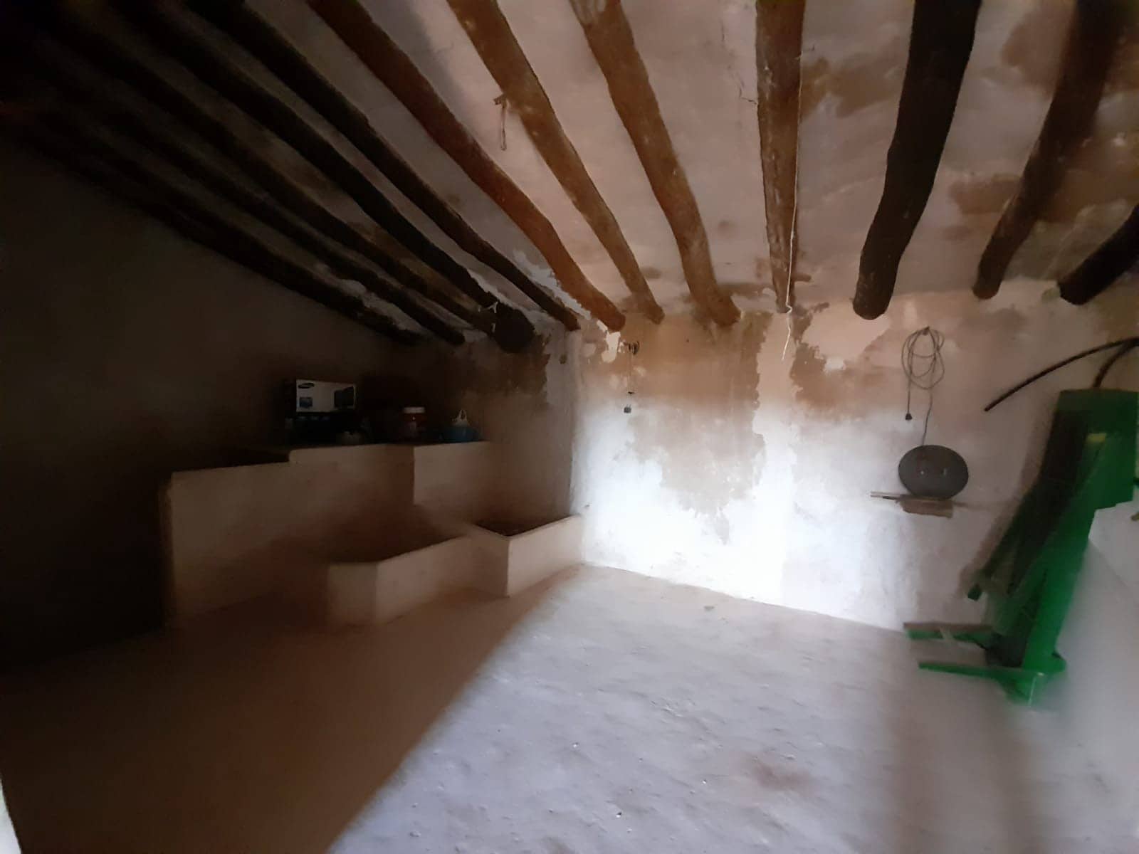 4 soverom Finca/Herregård til salgs i Pinoso med garasje - € 99 995 (Ref: 9263564)