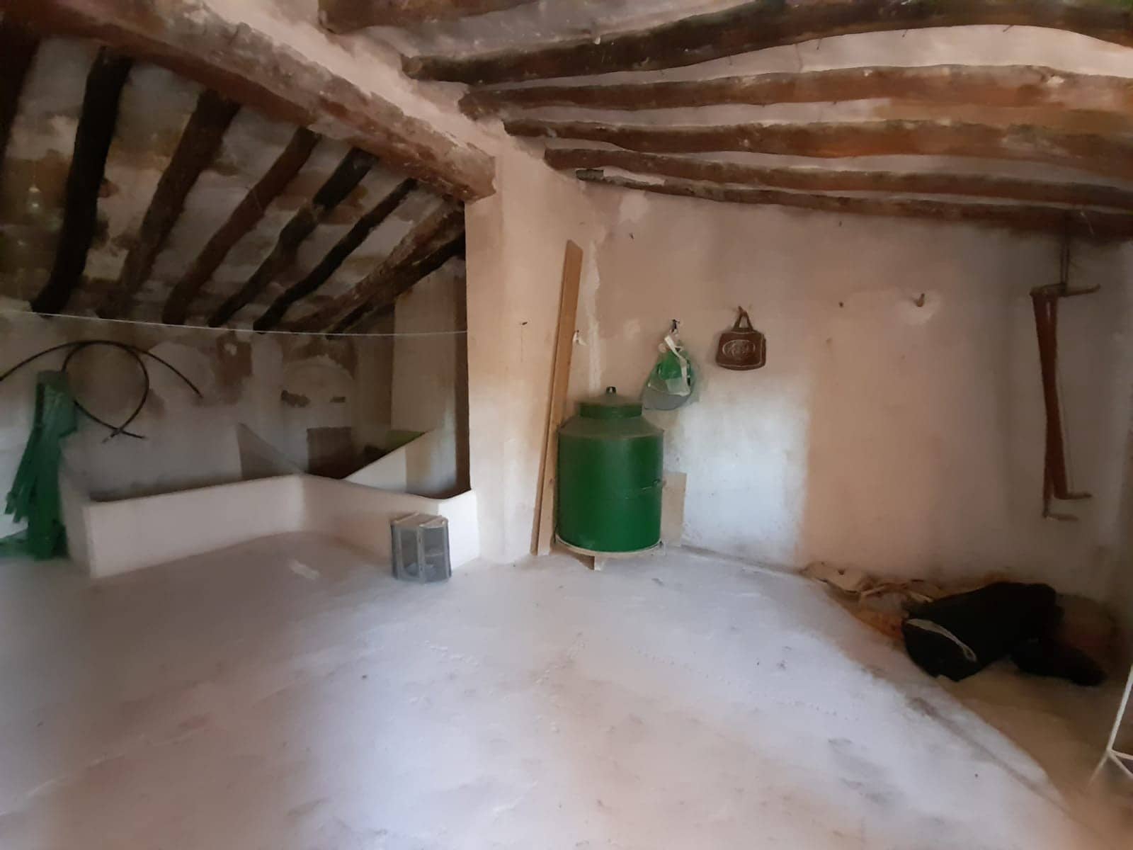 4 soverom Finca/Herregård til salgs i Pinoso med garasje - € 99 995 (Ref: 9263564)