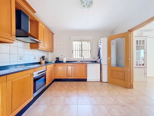 4 chambre Villa/Maison à vendre à Jumilla avec garage - 299 995 € (Ref: 9266584)