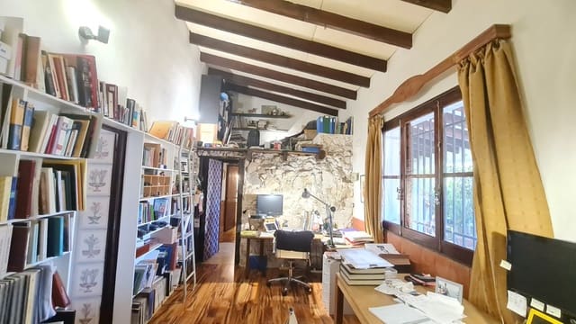 6 makuuhuone Huvila myytävänä paikassa Monforte del Cid mukana uima-altaan - 415 000 € (Ref: 9293218)