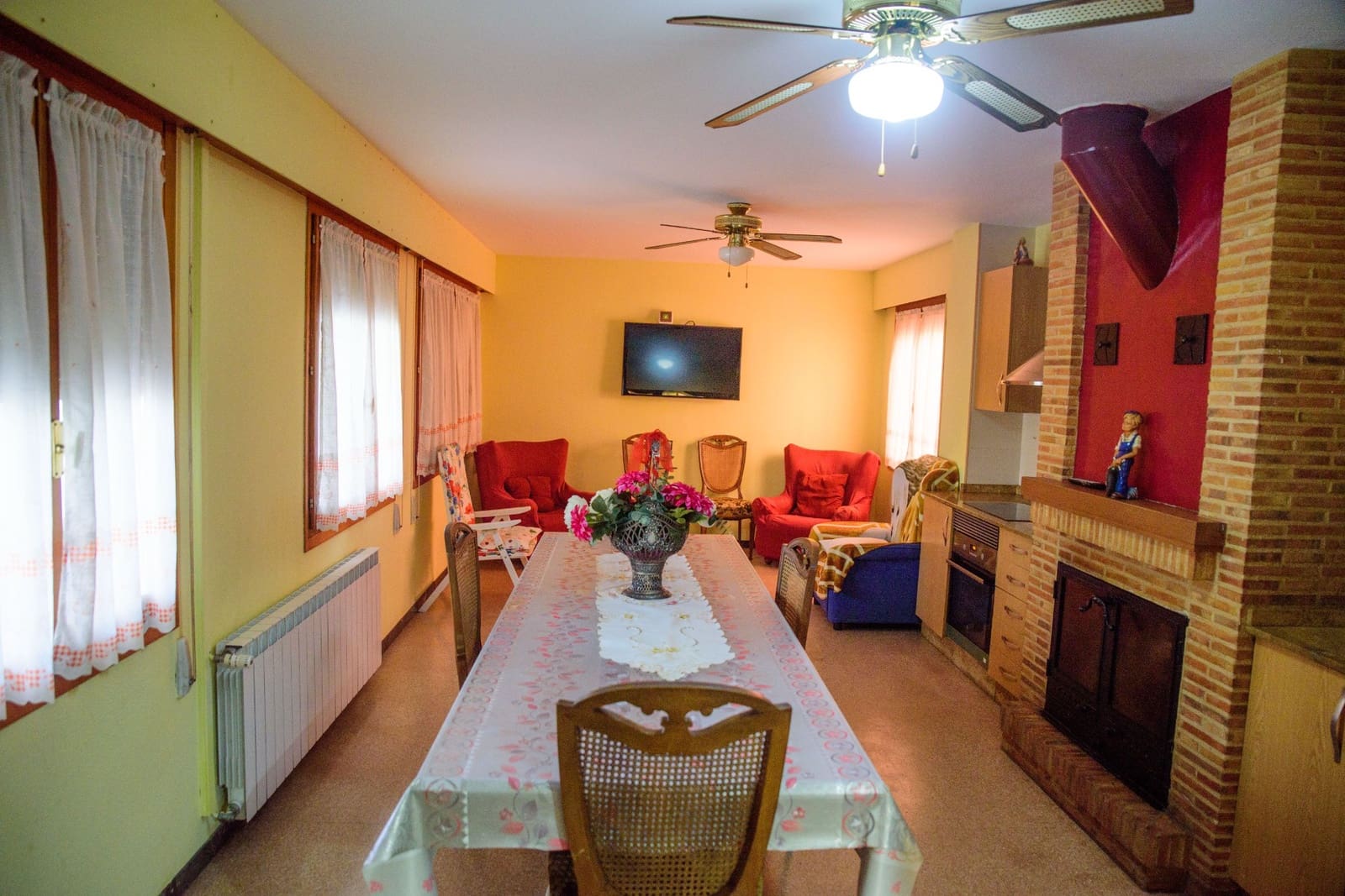 6 soverom Villa til salgs i Caudete med garasje - € 499 000 (Ref: 9293934)