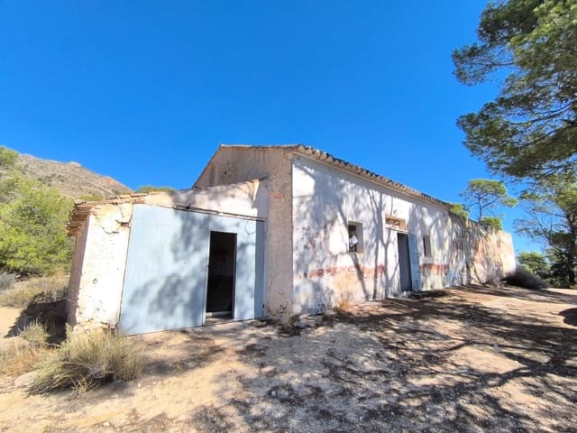 4 slaapkamer Finca/Landhuis te koop in Caudete met zwembad garage - € 160.000 (Ref: 9301779)