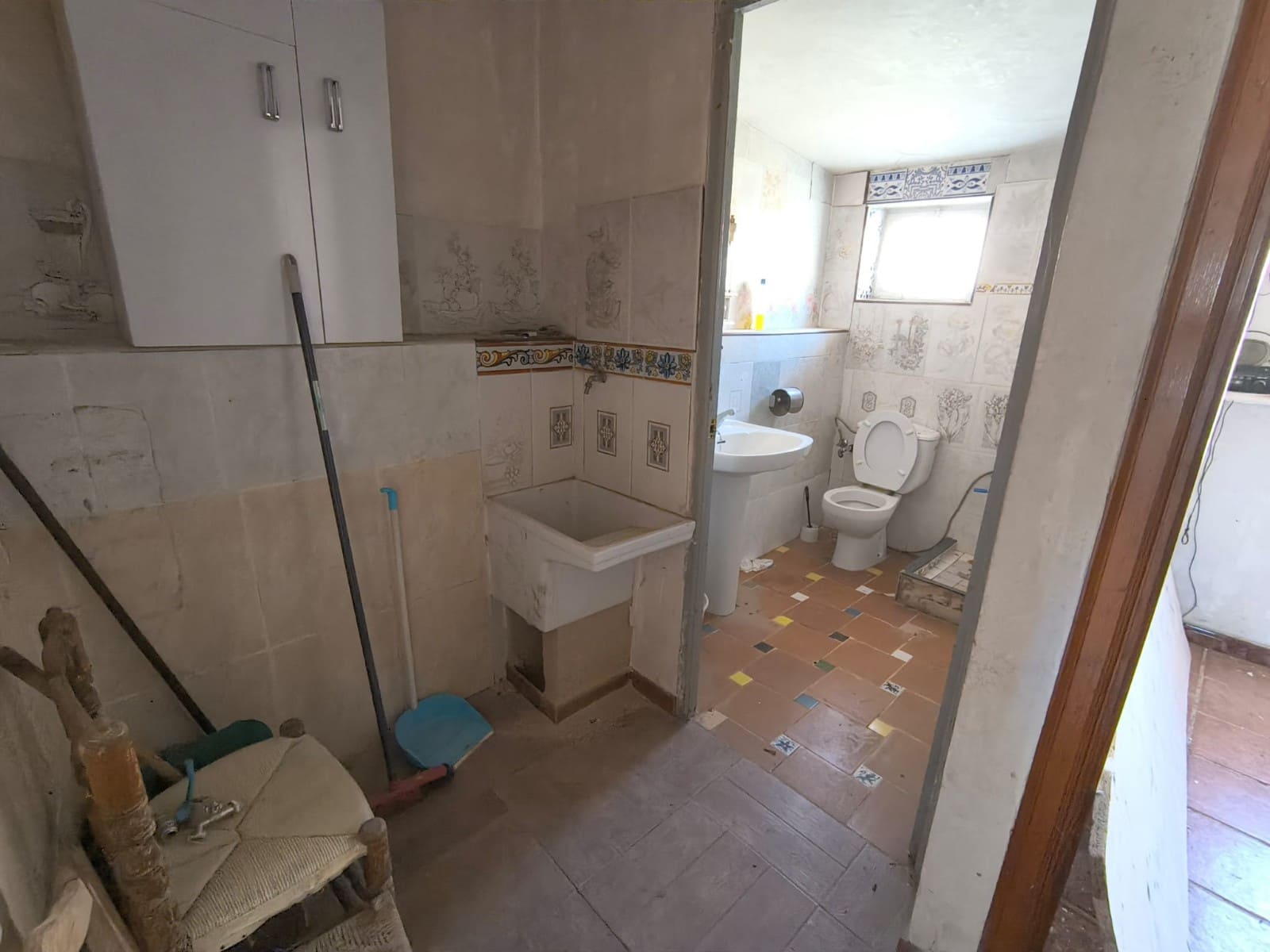 4 sovrum Finca/Hus på landet till salu i Caudete med pool garage - 160 000 € (Ref: 9301779)