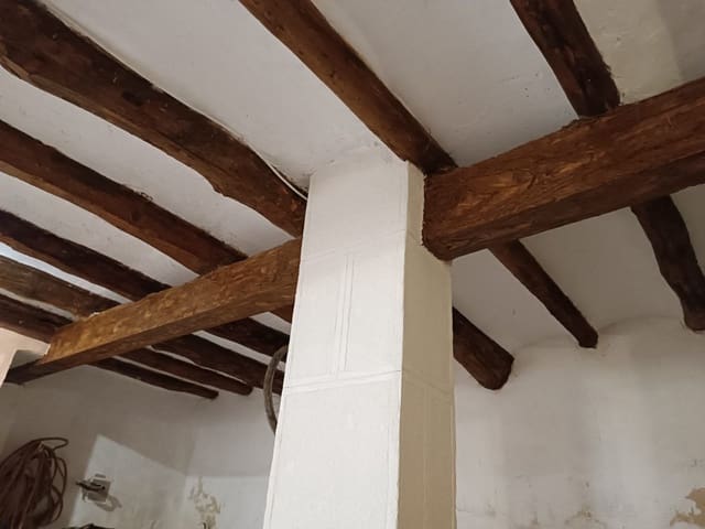 6 chambre Finca/Maison de Campagne à vendre à Yecla avec garage - 159 000 € (Ref: 9302813)