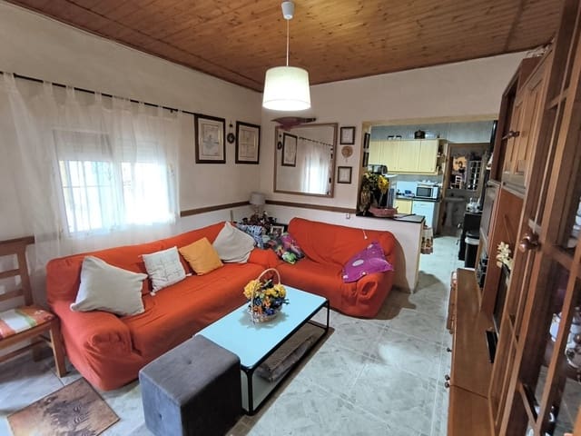 3 soveværelse Finca/Landehus til salg i Yecla med swimmingpool - € 139.000 (Ref: 9312125)