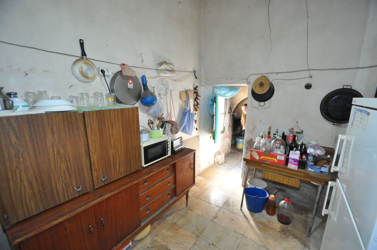 4 bedroom Finca/Country House for sale in Pinoso with garage - € 79,000 (Ref: 9314285)