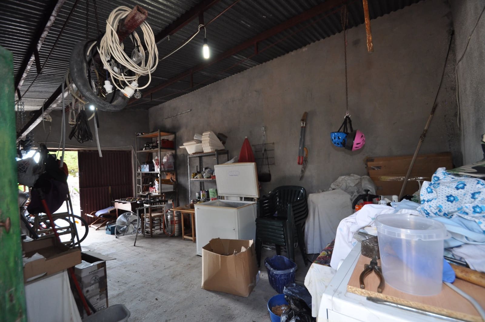 4 bedroom Finca/Country House for sale in Pinoso with garage - € 79,000 (Ref: 9314285)