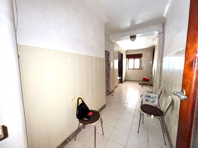 8 soveværelse Byhus til salg i Pinoso - € 175.000 (Ref: 9325732)