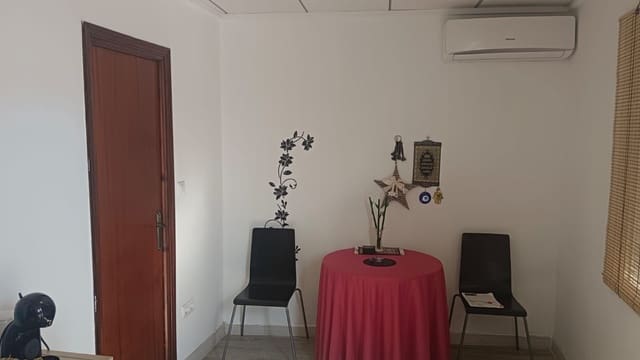 4 slaapkamer Huis te koop in Salinas - € 120.000 (Ref: 9328524)