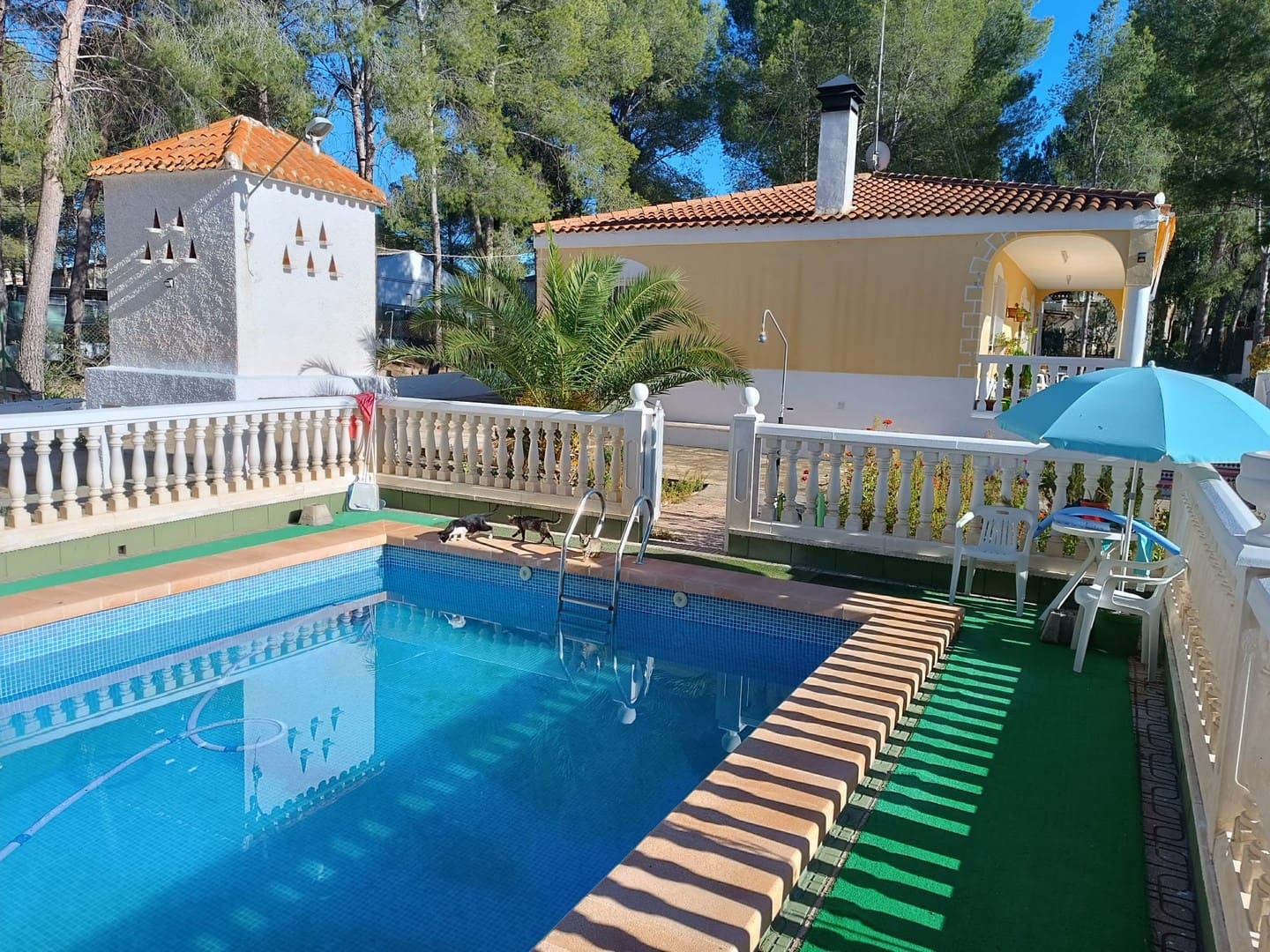 4 soverom Villa til salgs i Yecla - € 269 000 (Ref: 9348658)