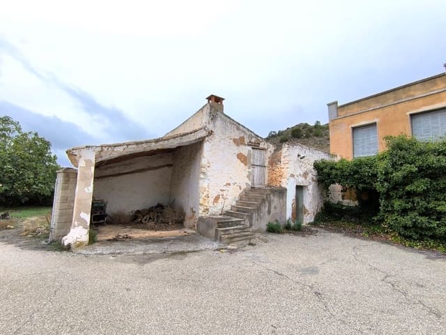 14 slaapkamer Finca/Landhuis te koop in Villena met zwembad - € 135.000 (Ref: 9371492)