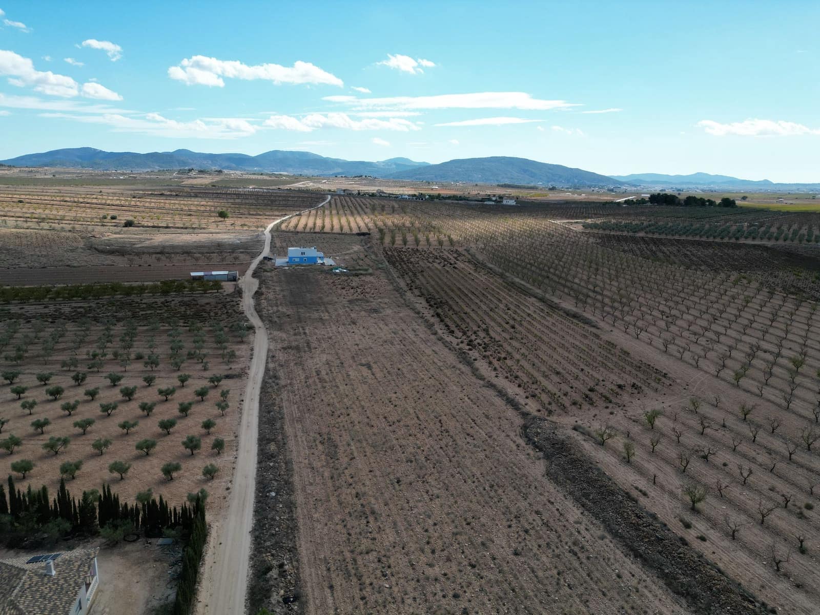 Ubebygd land til salgs i Lel - € 54 995 (Ref: 9379705)