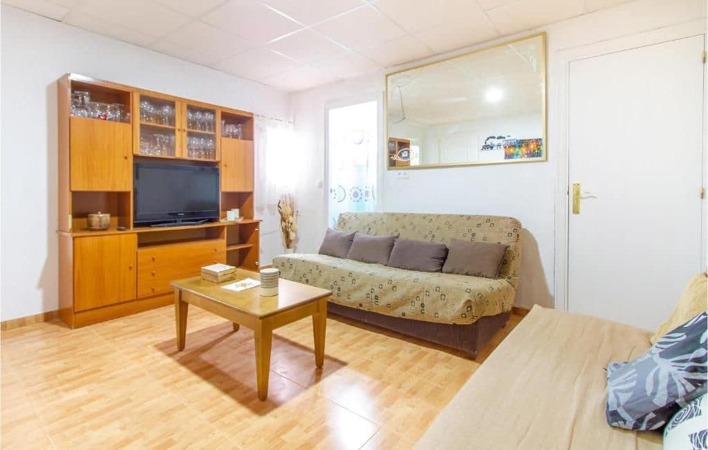 8 bedroom Villa for sale in Jumilla with pool - € 316,000 (Ref: 9387117)