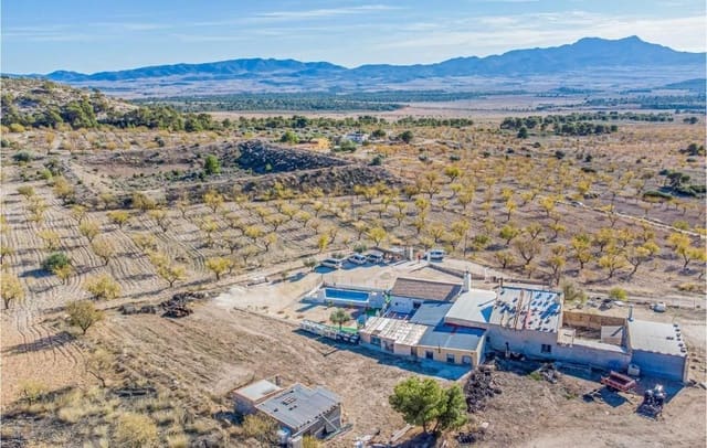 8 sypialnia Willa na sprzedaż w Jumilla z basenem garażem - 316 000 € (Ref: 9387117)