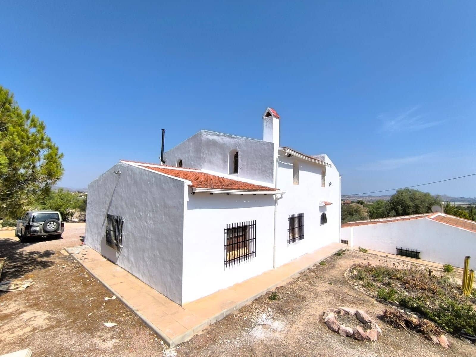 8 bedroom Villa for sale in Novelda with pool garage - € 399,999 (Ref: 9392131)