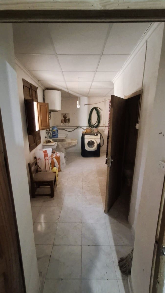 3 bedroom Townhouse for sale in Mahoya - € 69,900 (Ref: 9392132)