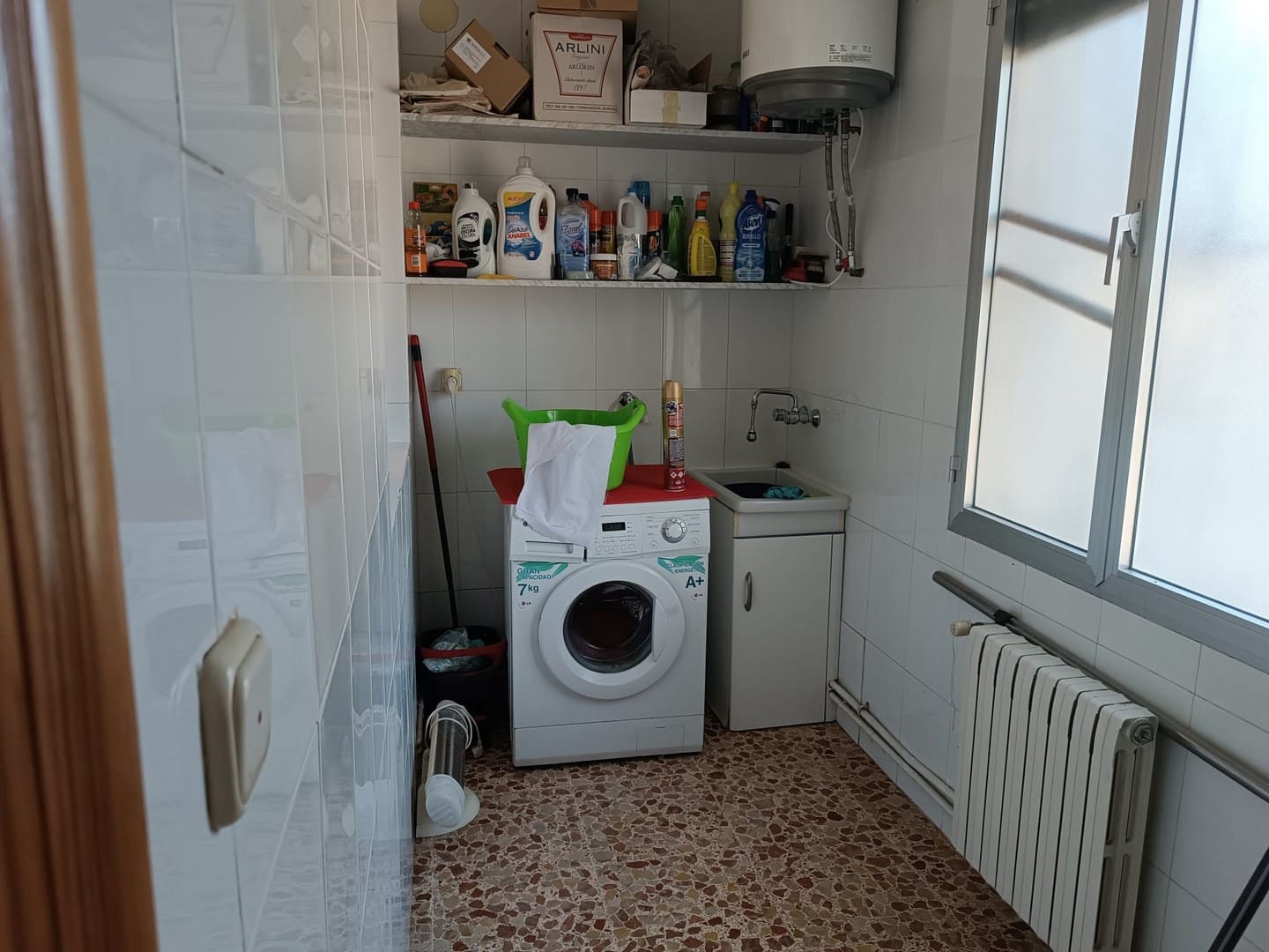 3 slaapkamer Villa te koop in Yecla met zwembad garage - € 315.000 (Ref: 9397870)