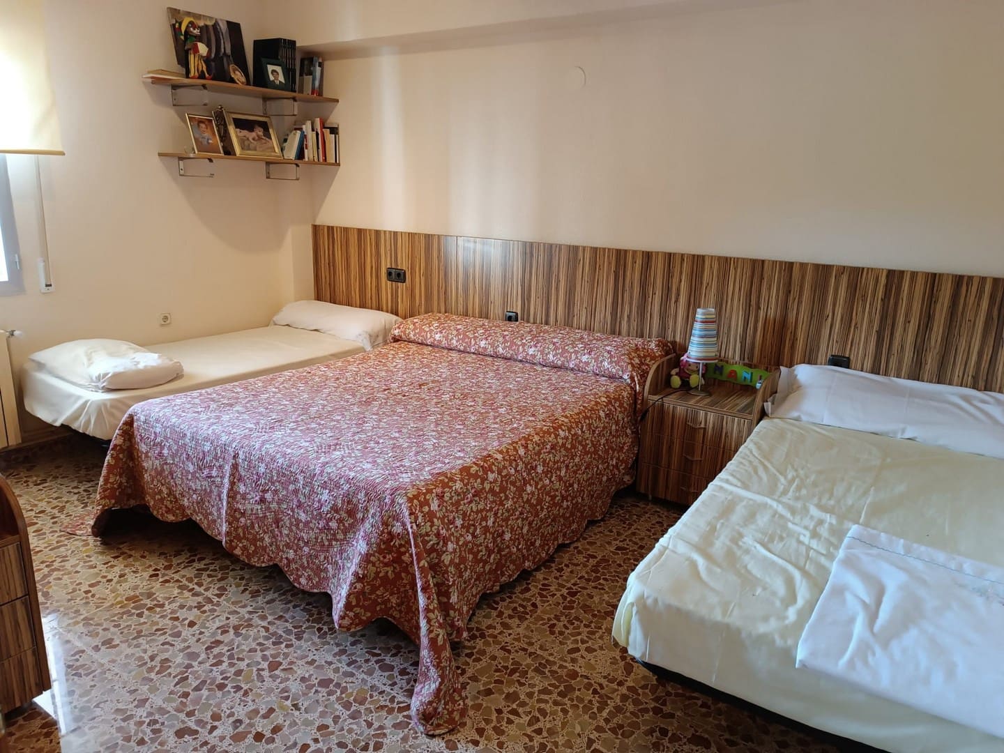 3 slaapkamer Villa te koop in Yecla met zwembad garage - € 315.000 (Ref: 9397870)